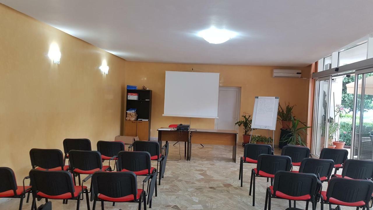 Hotel Scoica Jupiter